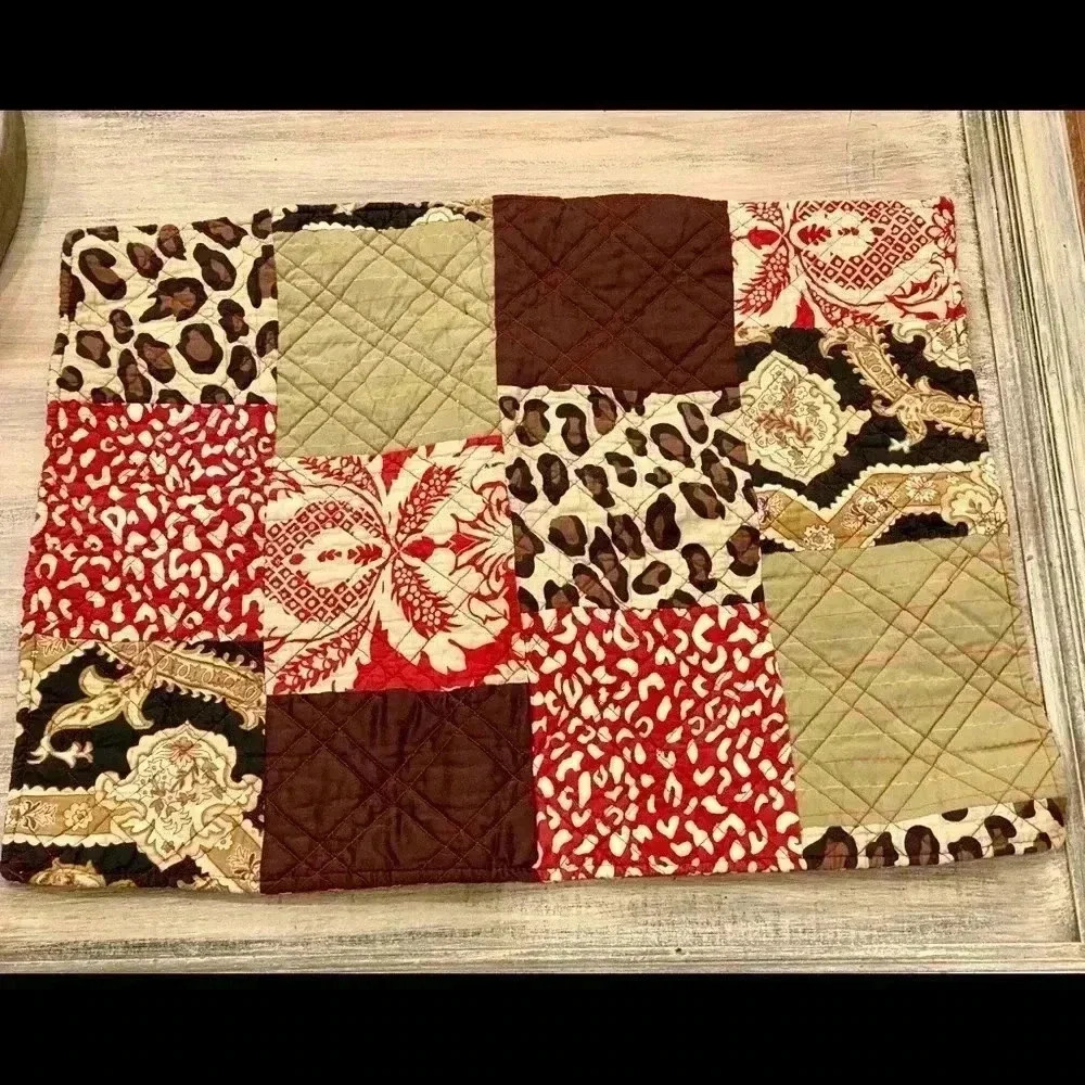 Quilted standard size pillow shams- NWOT